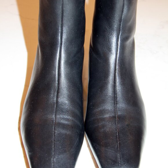 WOMEN'S DESIGNER ANKLE BOOTS BY VINCE - Picture 6 of 6